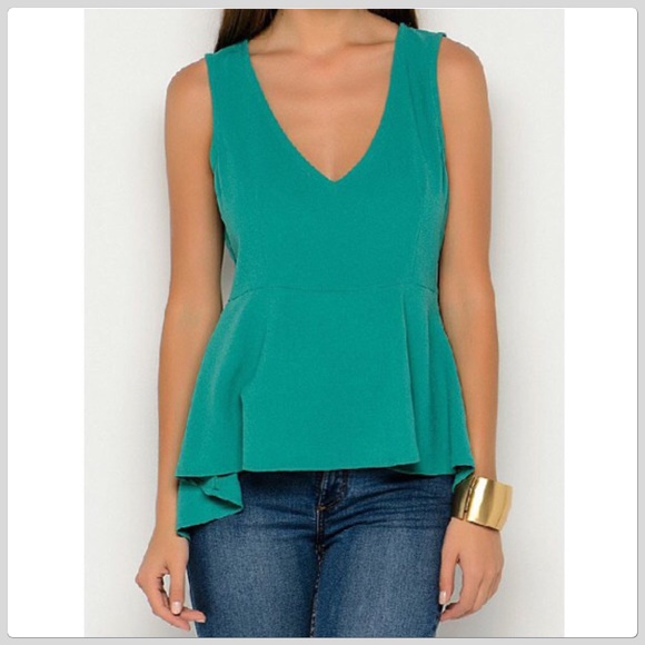 Boutique Tops - HP NWT Charming Teal Green Peplum Top